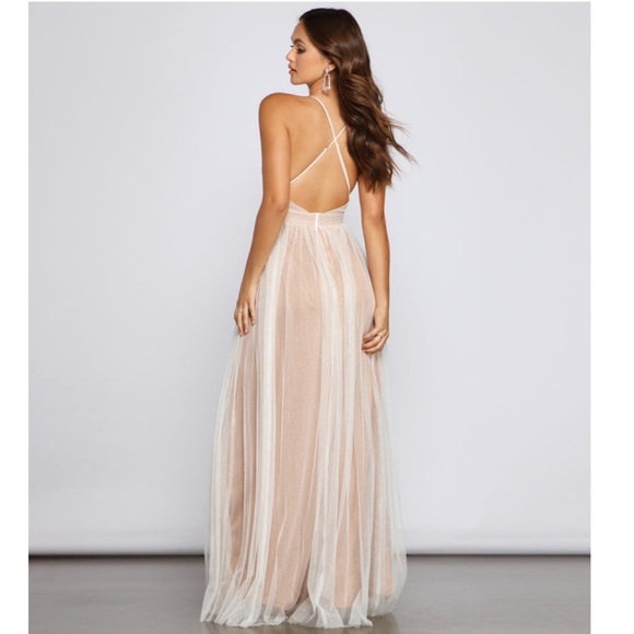 WINDSOR Formal Gown - Picture 2 of 4